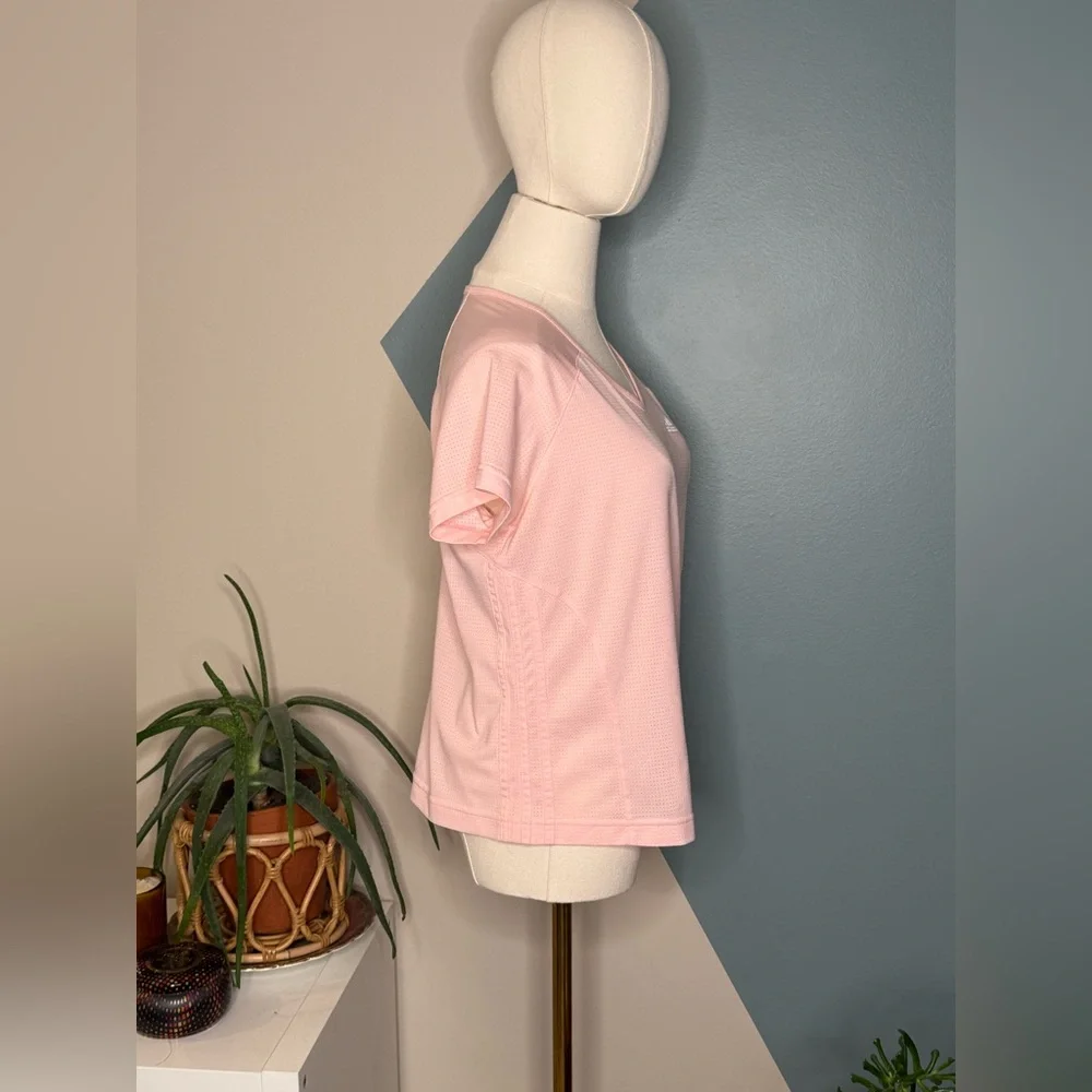Adidas Pink V-Neck Performance Active Top Moisture-Wicking Gym Tee Medium - Picture 4 of 9